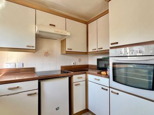 Kitchen- click for photo gallery